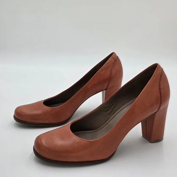 Ecco Shoes Ecco Womens Pretoria Pump Leather Heels Orange